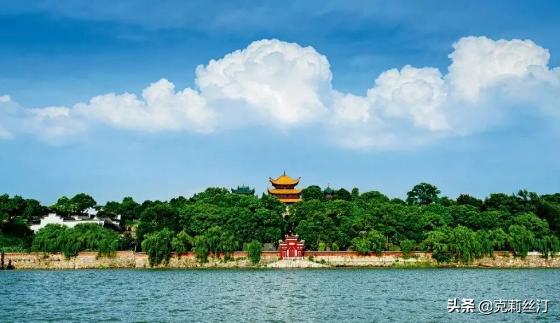 登岳阳楼记范仲淹翻译（范仲淹的登岳阳楼记）